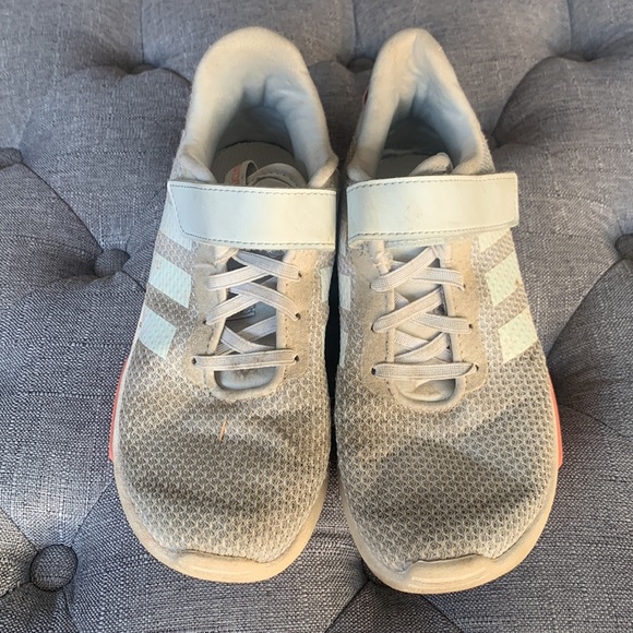 Adidas KIDS - Picture 2 of 6